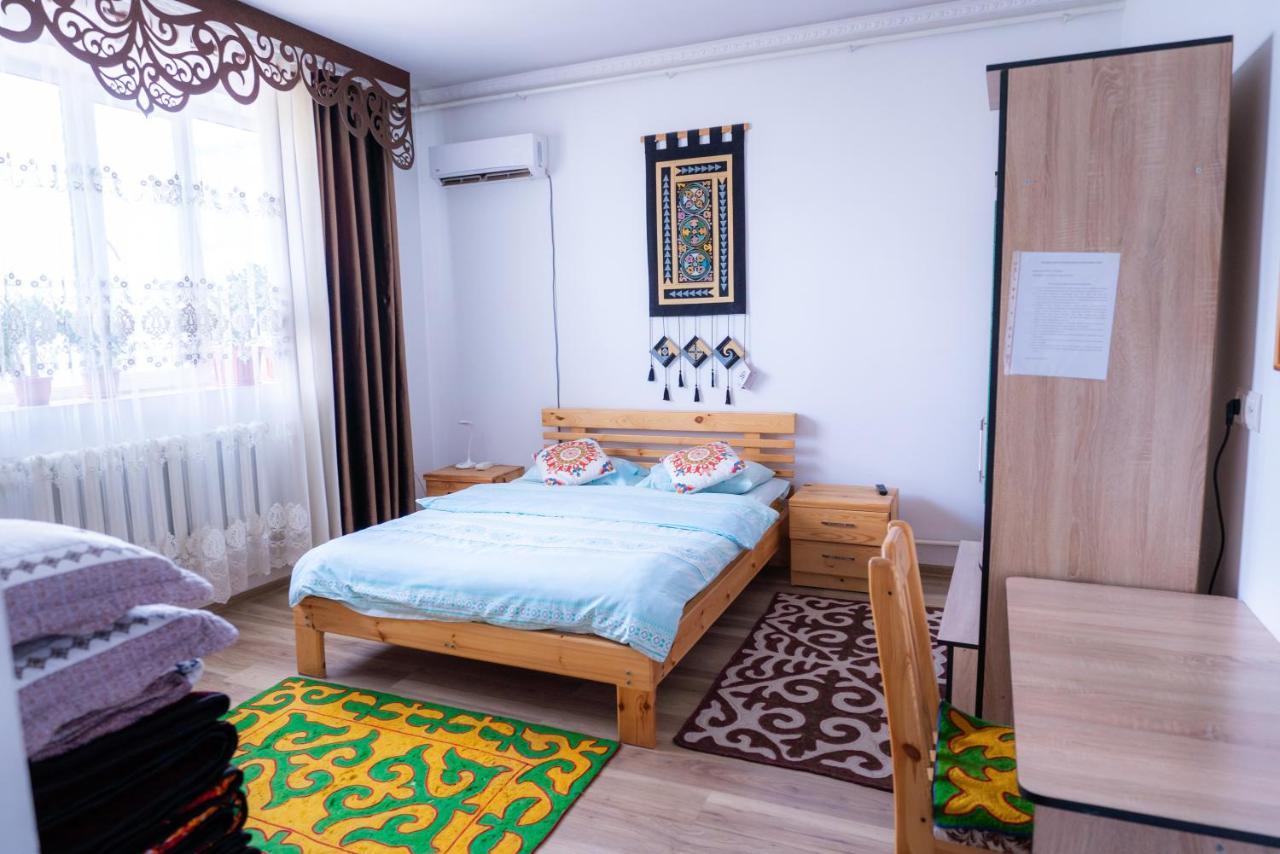 Guest House Etnodom Jalal-Abad Exterior photo